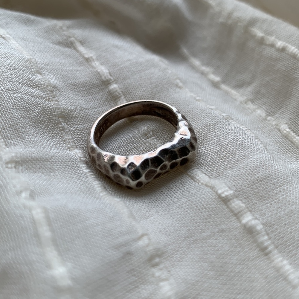 Vintage hammered sterling silver ring
